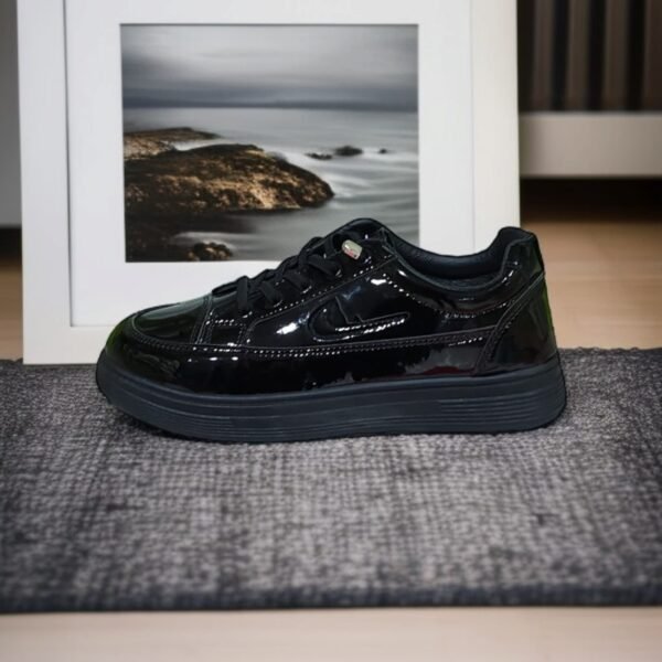 Lux Sneakers